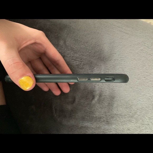 iPhone 8 case - Picture 4 of 4